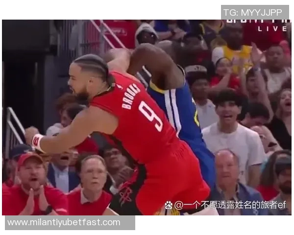 阿门坦言狄龙比赛中使用小动作已习以为常与其沟通无碍相互理解成默契